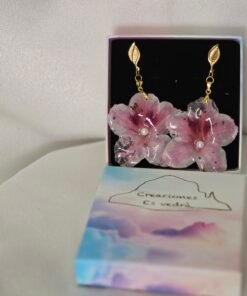 Alternative view of Pendientes de Flor Azalea